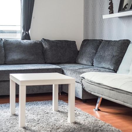 Modern Spacious 3 Bedroom City Centre Apartment - Free Parking - Private Balcony EDI Eksteriør bilde