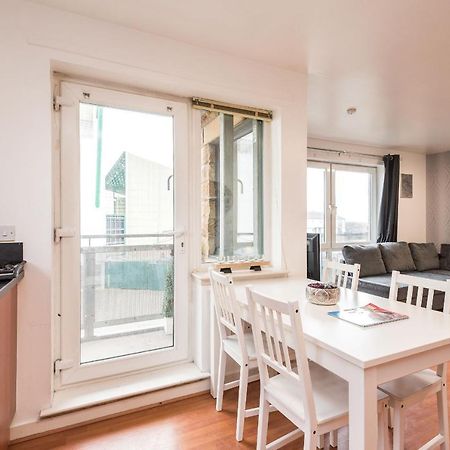 Modern Spacious 3 Bedroom City Centre Apartment - Free Parking - Private Balcony EDI Eksteriør bilde