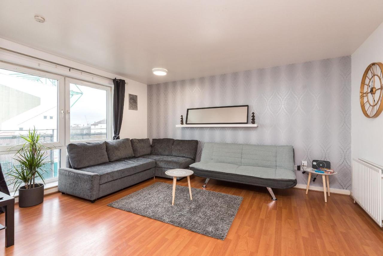 Modern Spacious 3 Bedroom City Centre Apartment - Free Parking - Private Balcony EDI Eksteriør bilde